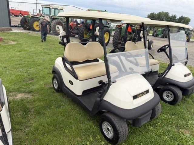Bobcat skid steer loader with bucket attachment